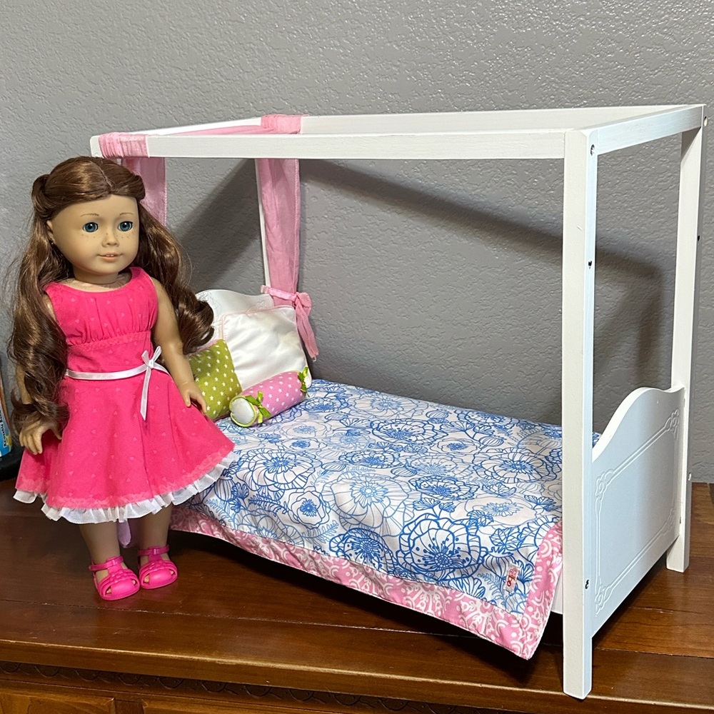 Our Generation My Sweet Canopy White Bed for 18" Dolls My Life or American Girl